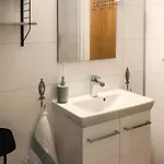 4 Person In بيت للعطل *